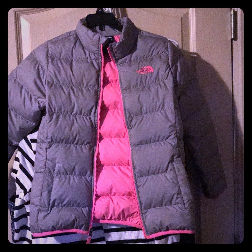 EUC north face girls M (10-12) puffer coat
